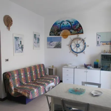 Apartment Charming Near Baia